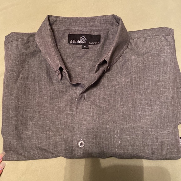 Molokai Surf Co Shirt | Size XL - Picture 6 of 6